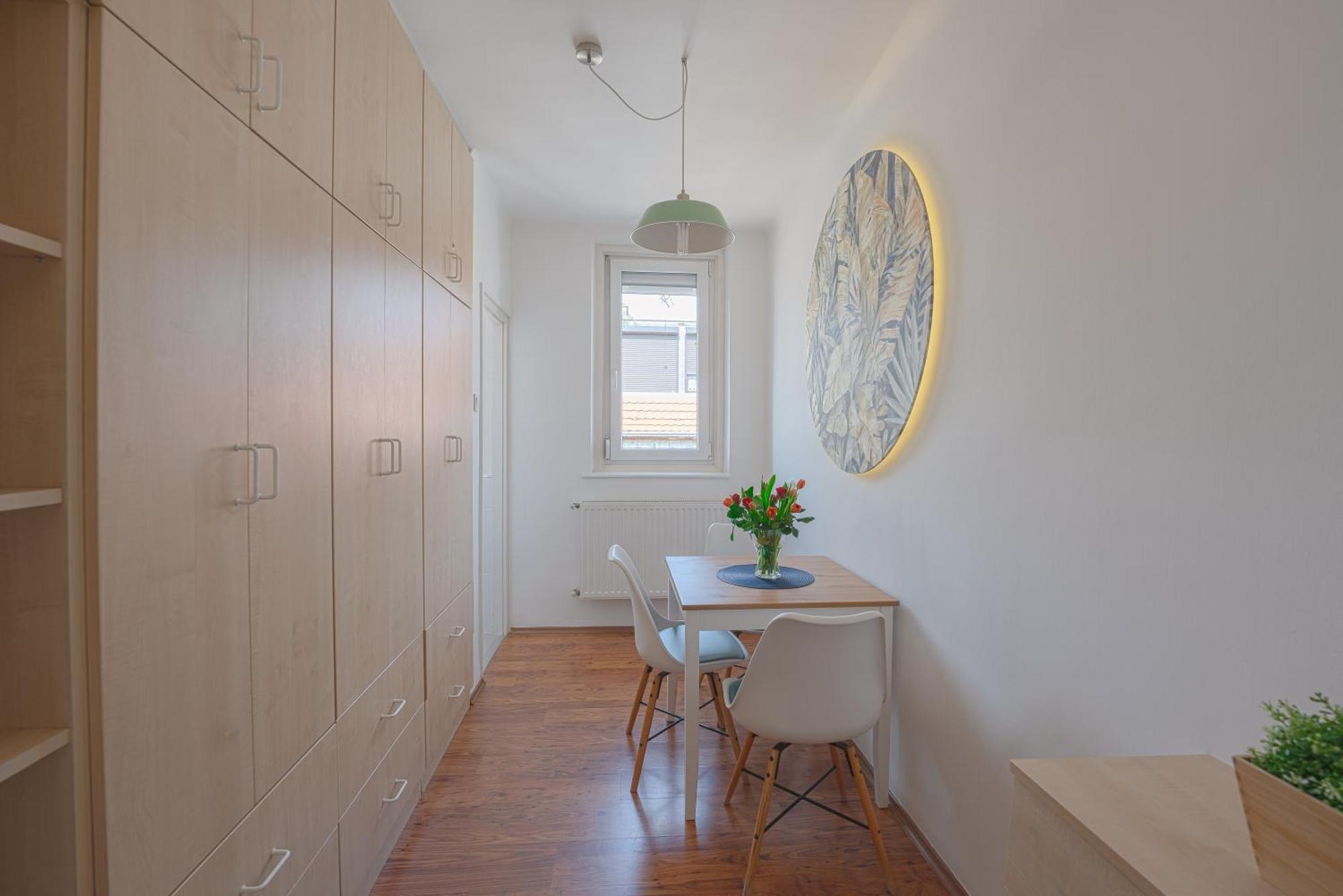 Peaceful Apartment Near Buda Castle And Chain Bridge Budapest Eksteriør bilde